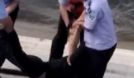 爆料男子溺亡事件视频,男子溺亡事件视频曝光，真相令人痛心